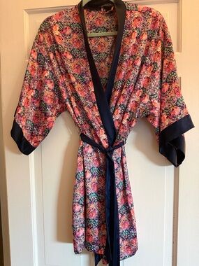 Victoria’s Secret Satin Robe - Pink Multicolored